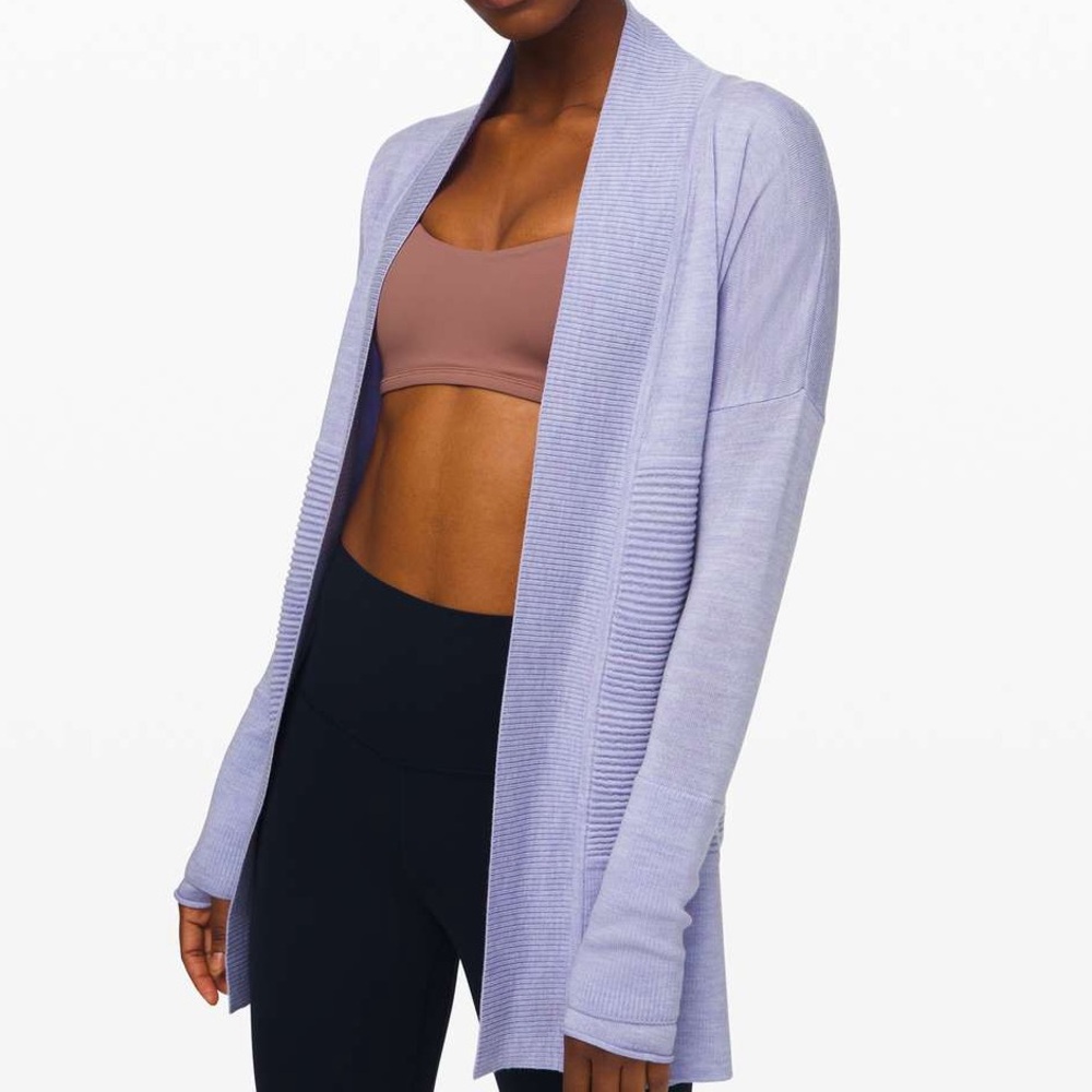 Lululemon Sit In Lotus Wrap II in Heathered Lavender Dusk